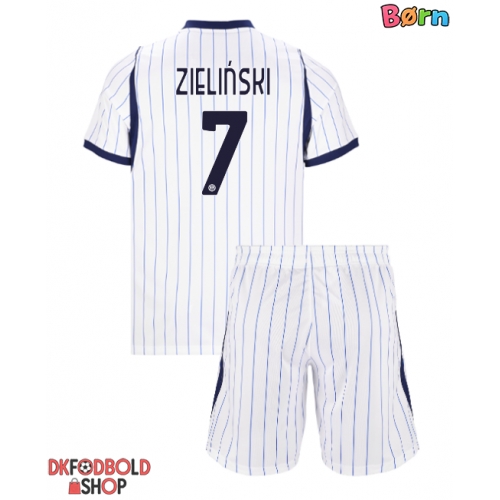 Inter Milan Piotr Zielinski #7 Udebanesæt Børn 2026-27 Kort ærmer (+ korte bukser)